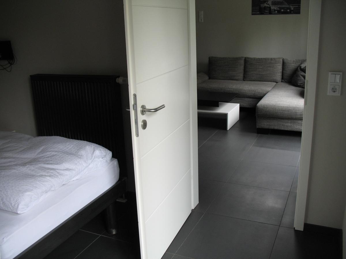 Ring-Race-Flats Appartements Adenau Exterior foto